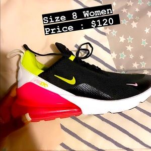 Nice pair of Nike Shoes for sale